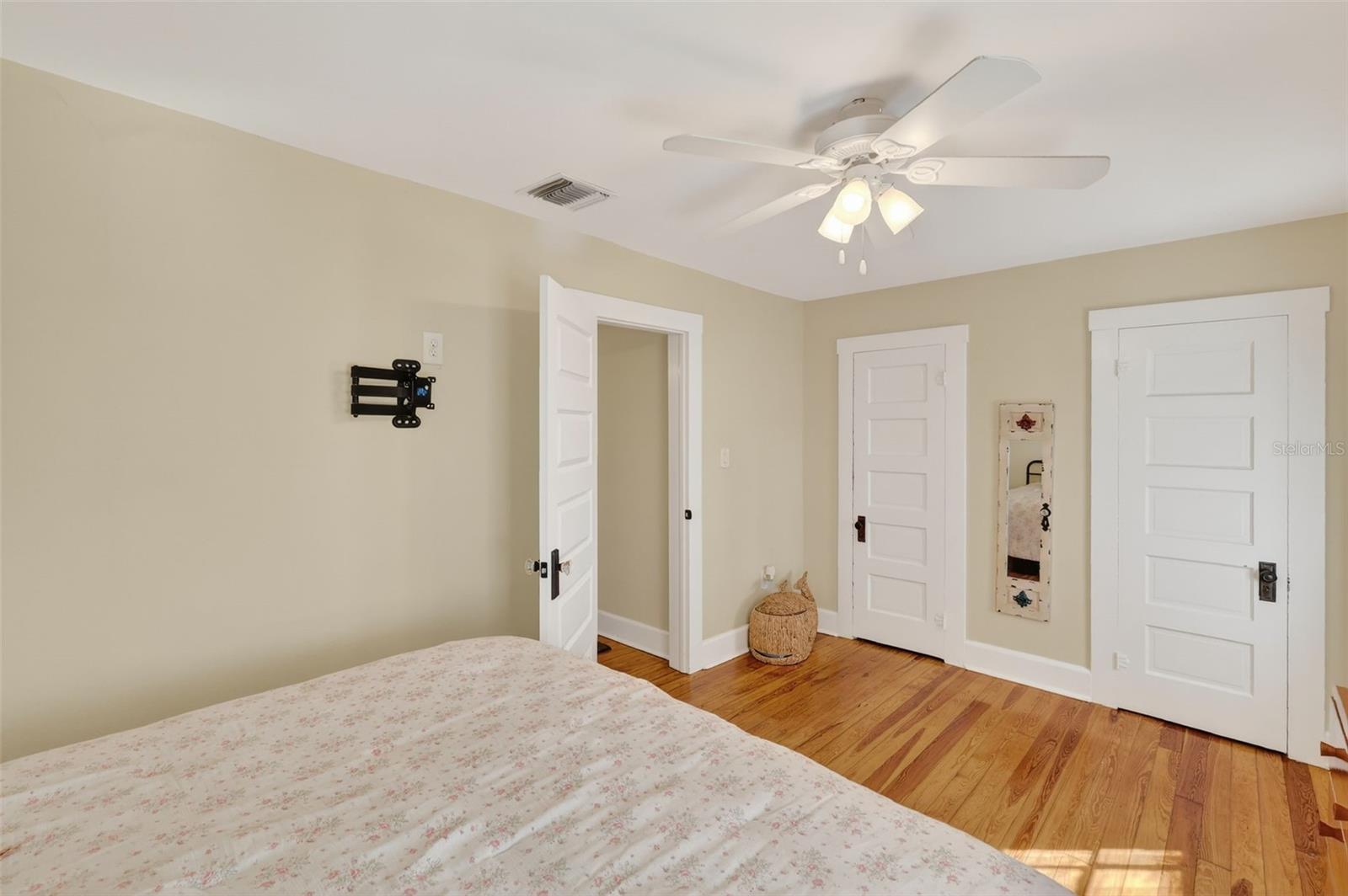 MOUNT DORA - Residential