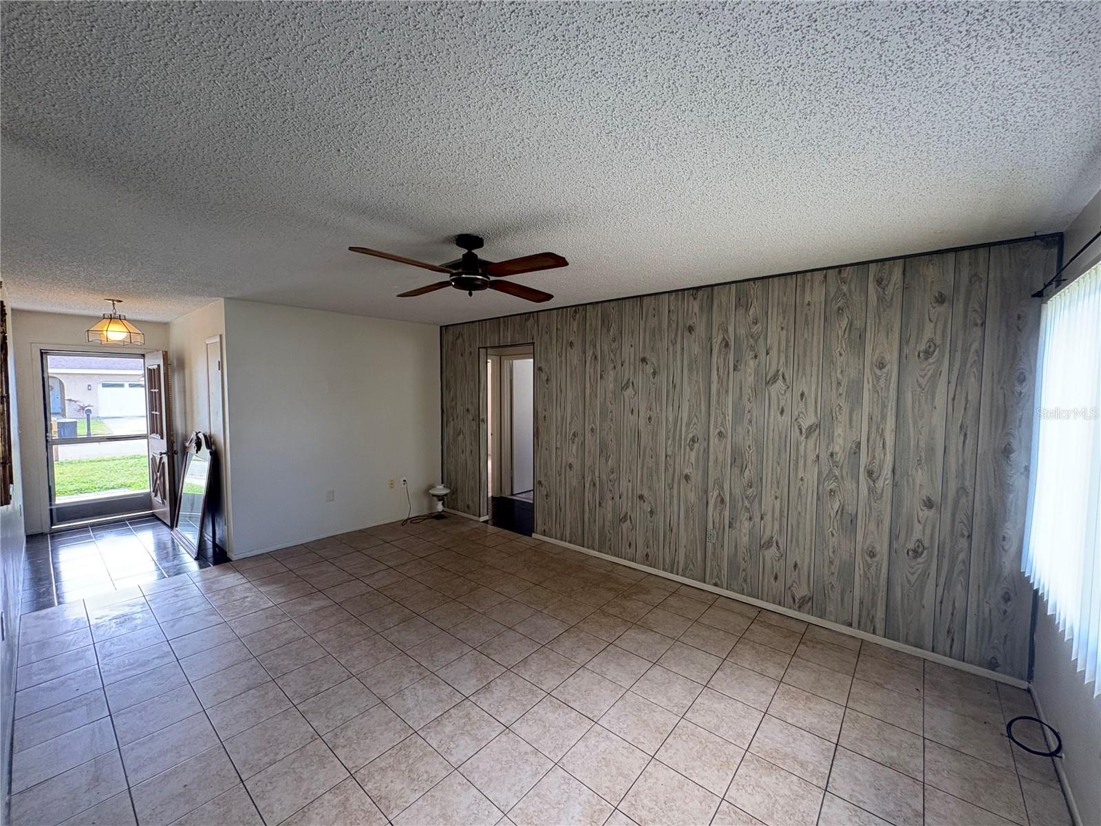 AUTUMN RUN-UNIT 3 - Residential