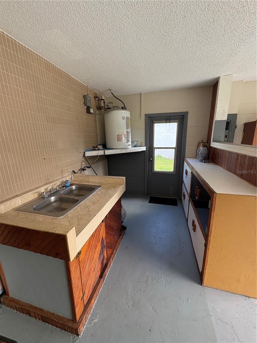 AUTUMN RUN-UNIT 3 - Residential