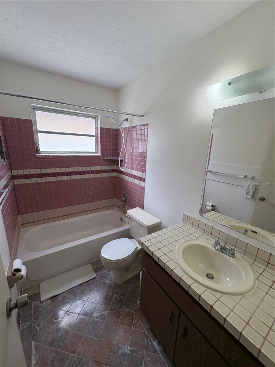 AUTUMN RUN-UNIT 3 - Residential