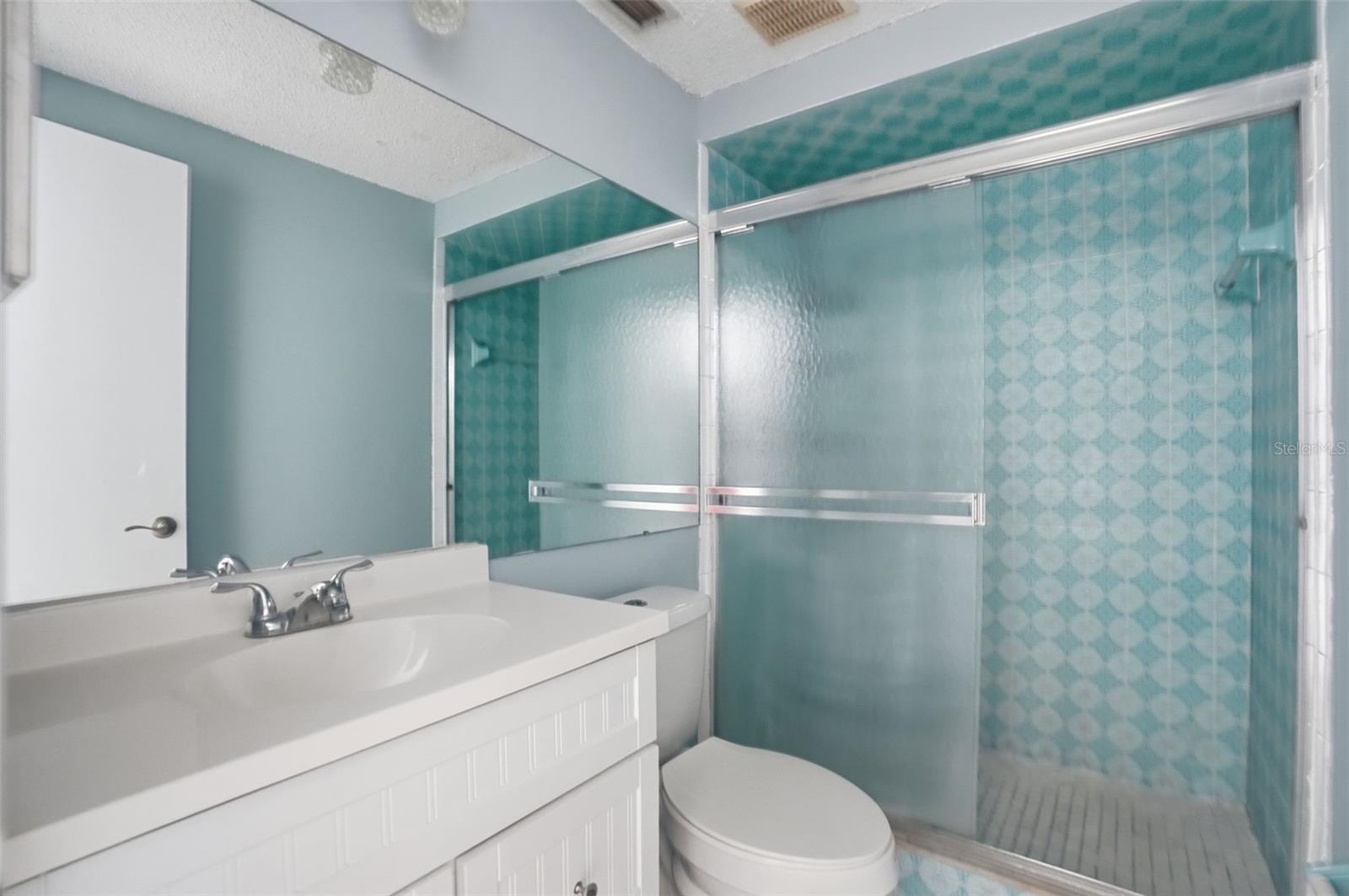 EMBASSY HILLS - Residential