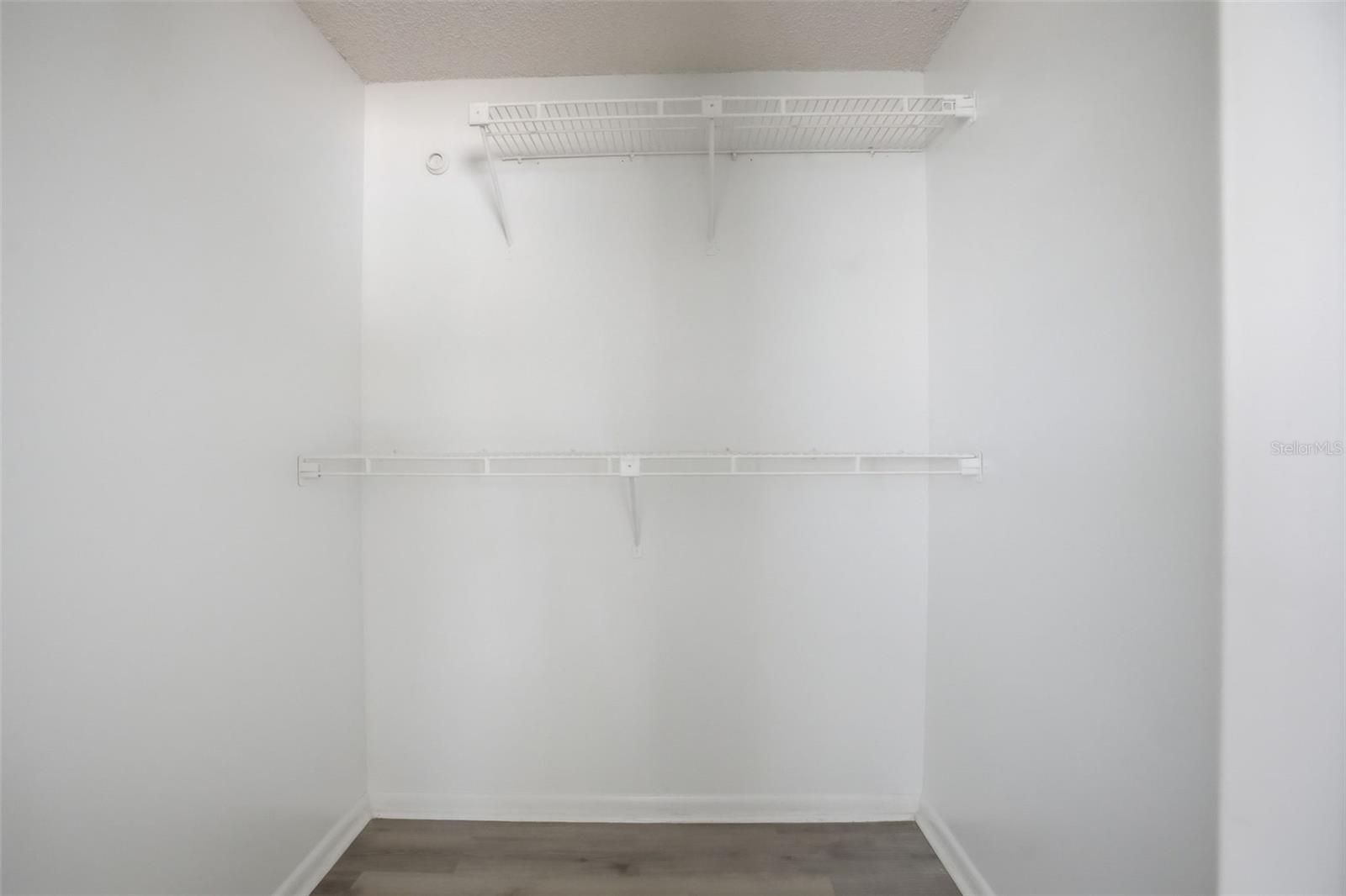 EMBASSY HILLS - Residential