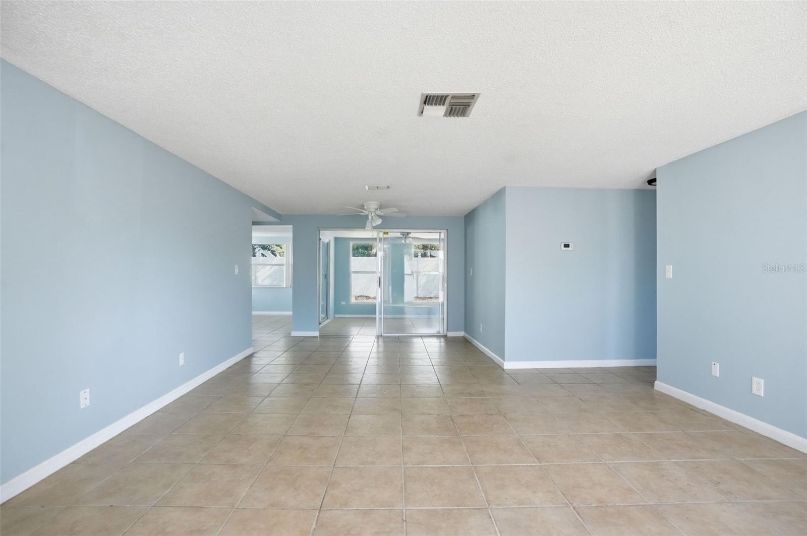 EMBASSY HILLS - Residential