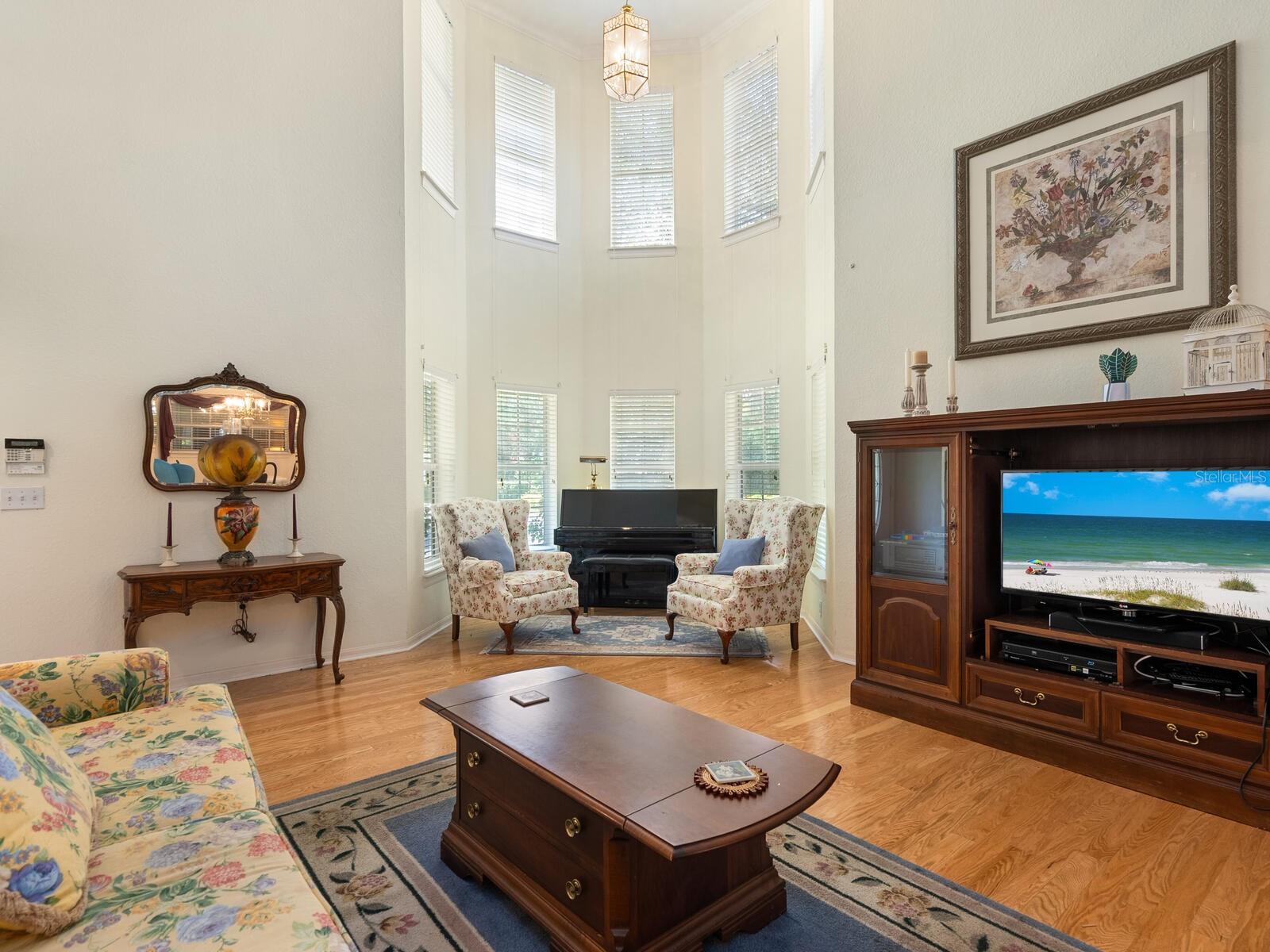 CAPE TOWN VILLAGE PH I - Residential