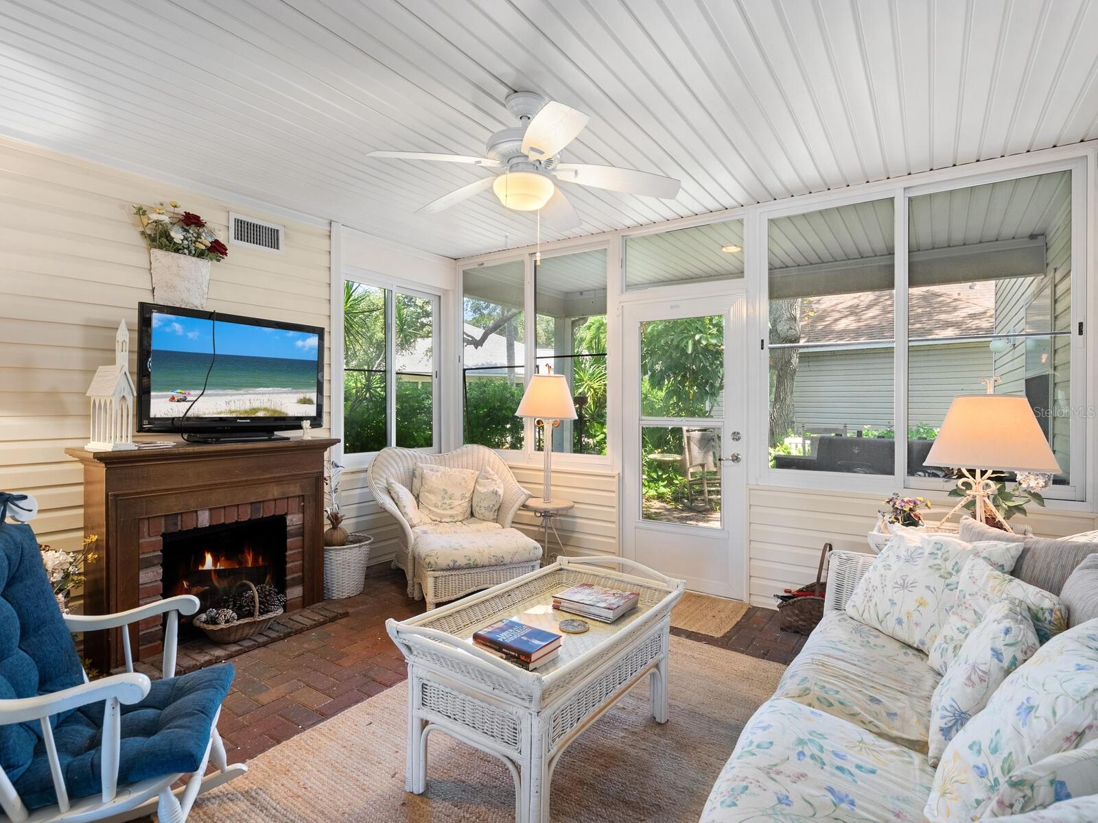 CAPE TOWN VILLAGE PH I - Residential