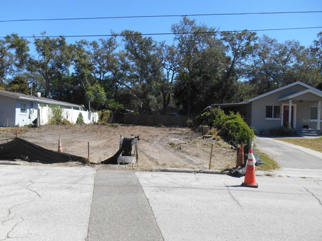 Photo of 1355 S Madison Avenue, Clearwater, FL 33756 (MLS # TB8460179)