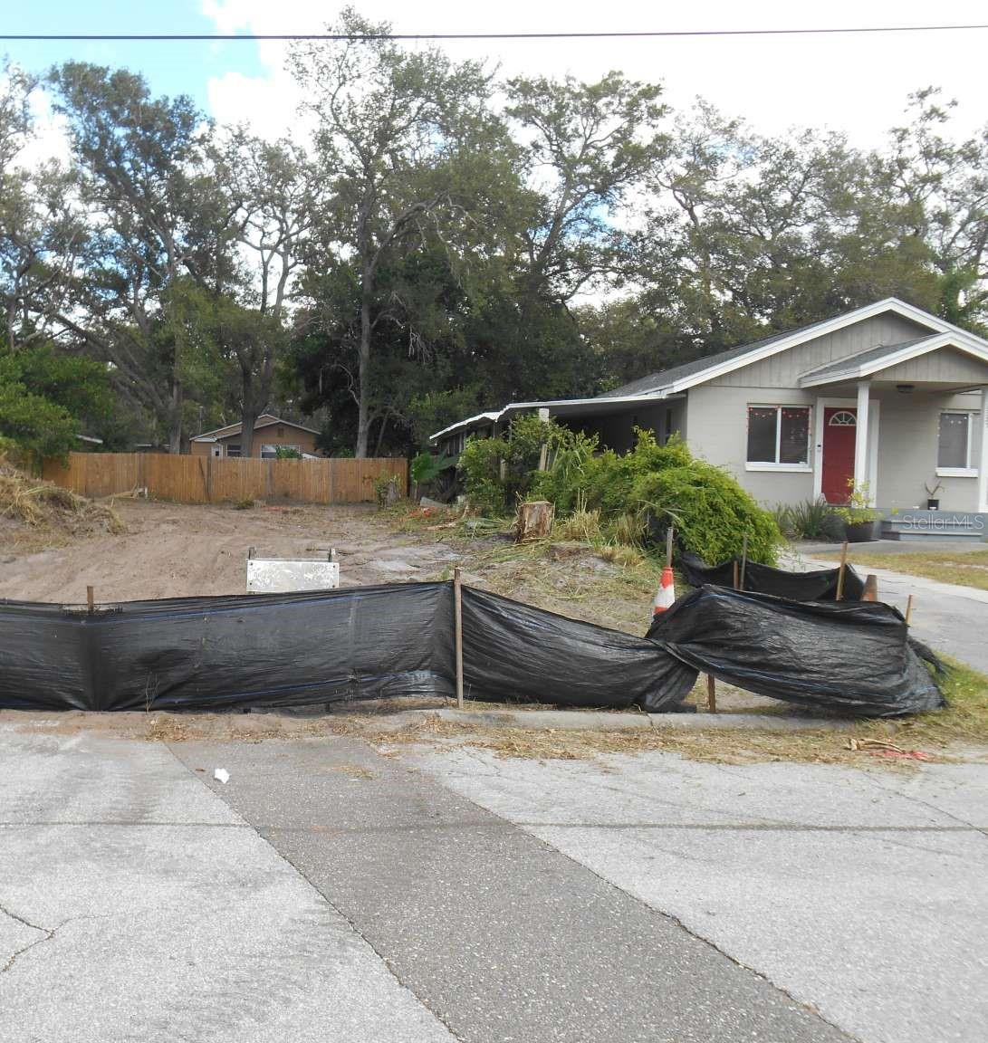 LAKEVIEW HEIGHTS - Land