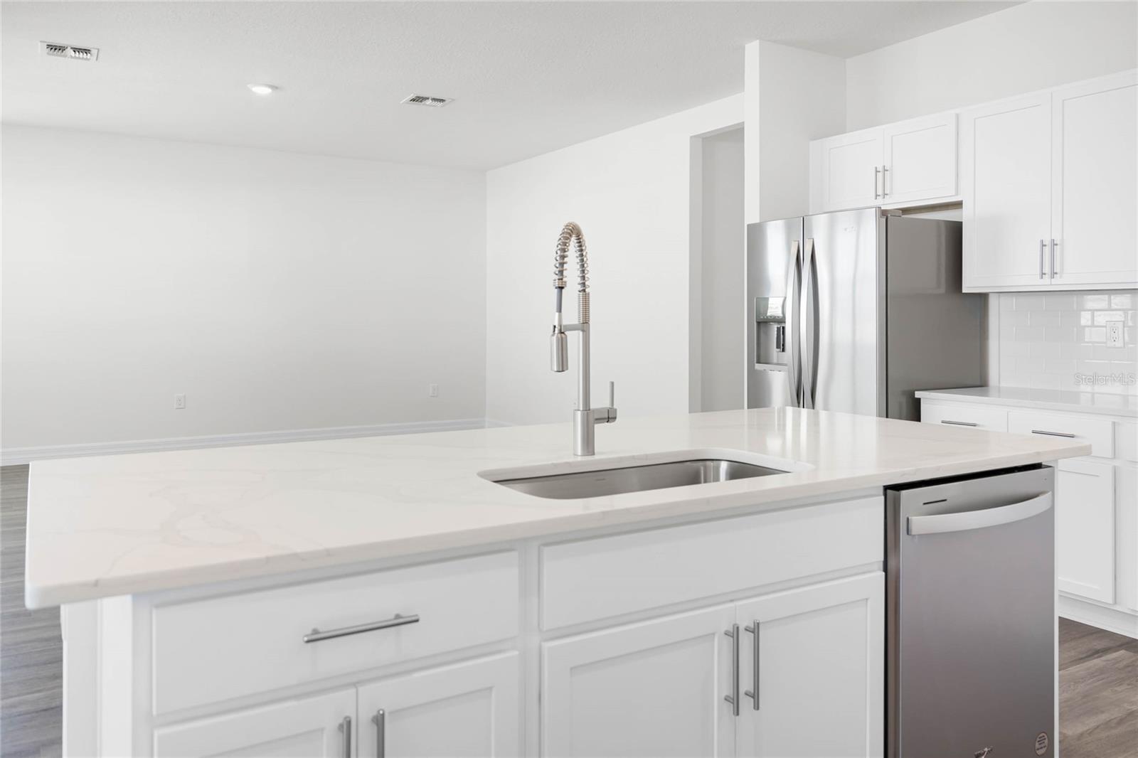 HARMONY ON LAKE ELOISE PHASE 4 - Residential
