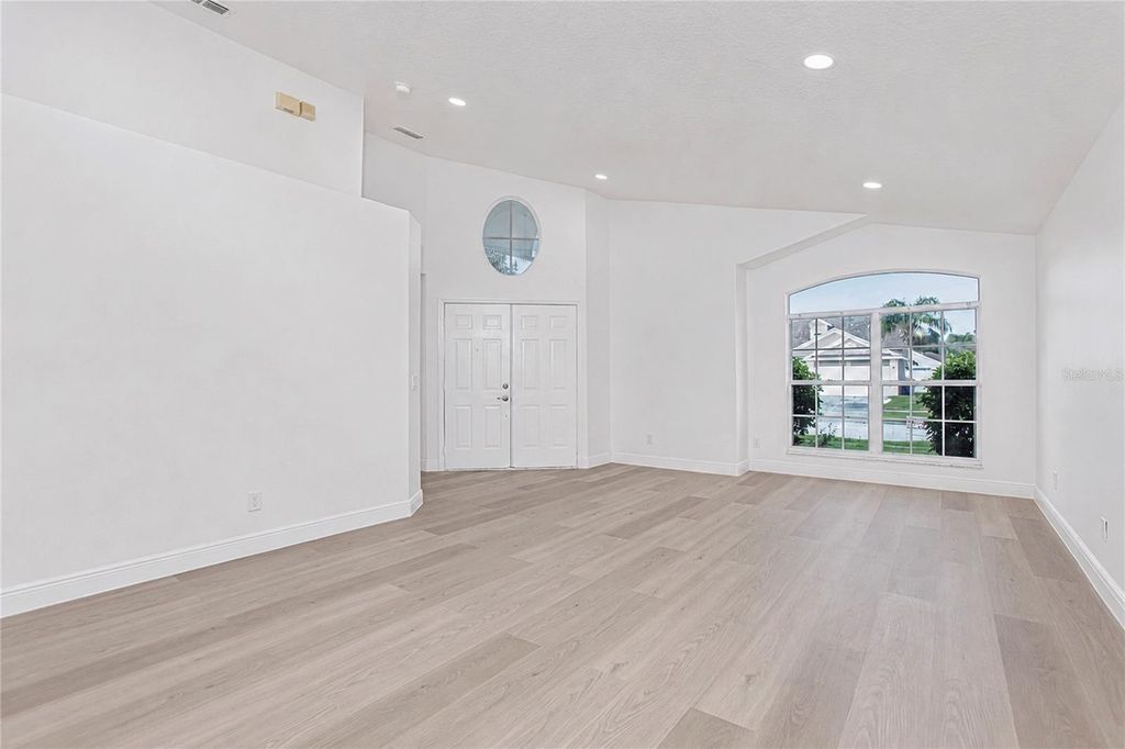 Photo of 2039 Shannon Lakes Boulevard, Kissimmee, FL 34743 (MLS # O6423873)