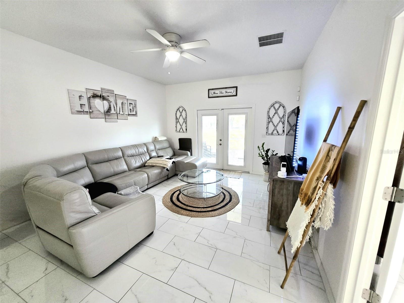 DAVENPORT - Residential