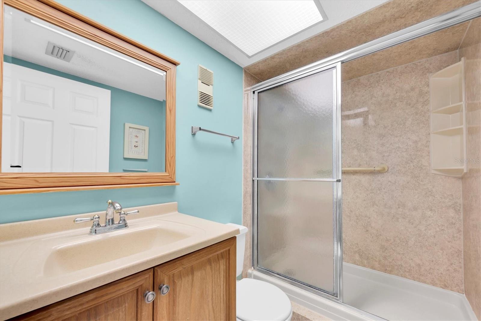 TAHITIAN TOWERS CONDO - Residential