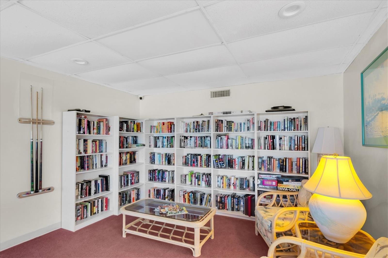 TAHITIAN TOWERS CONDO - Residential