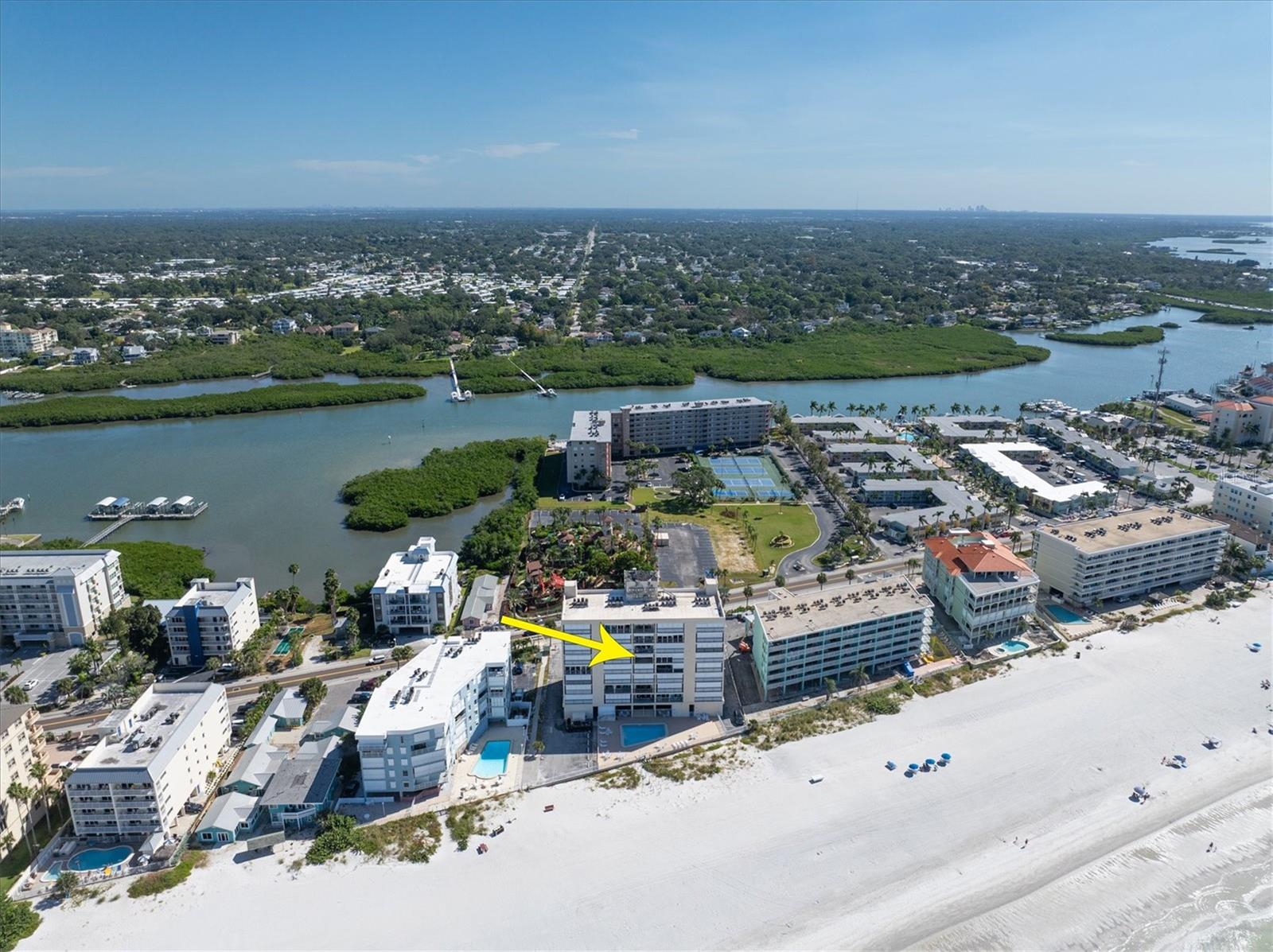 TAHITIAN TOWERS CONDO - Residential