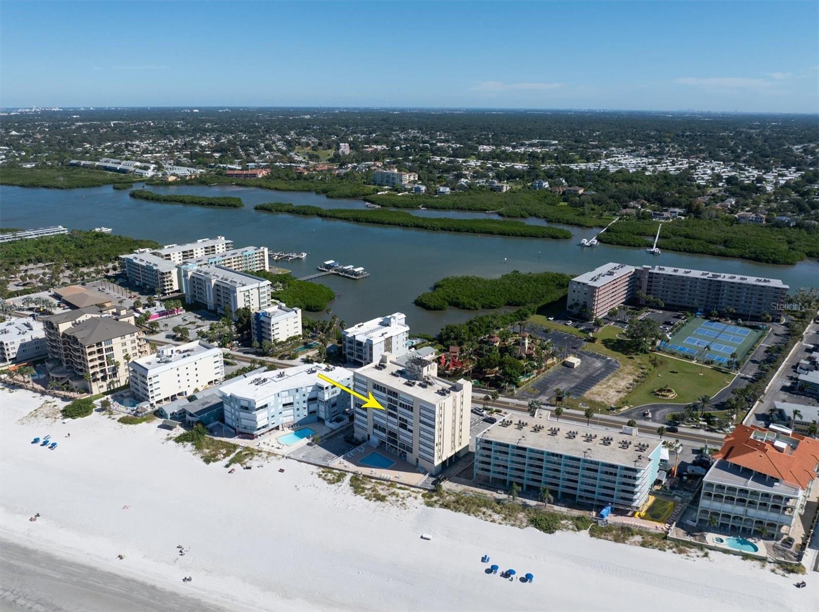 TAHITIAN TOWERS CONDO - Residential