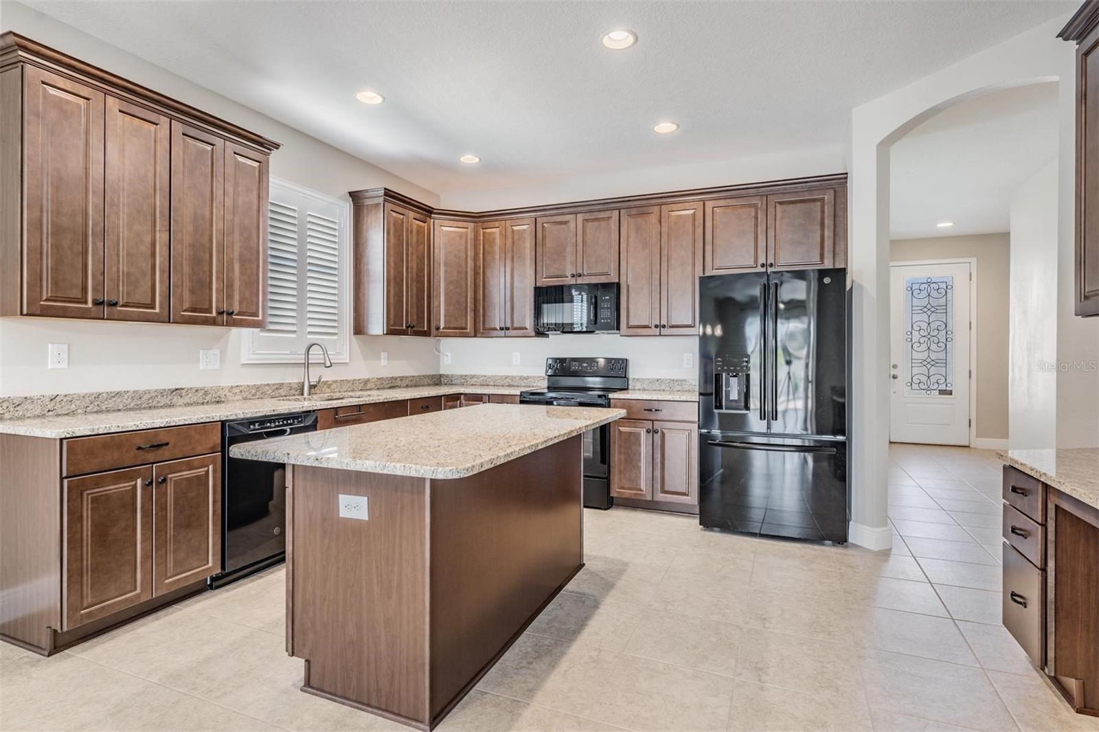 PADDOCK MANOR - Residential Lease