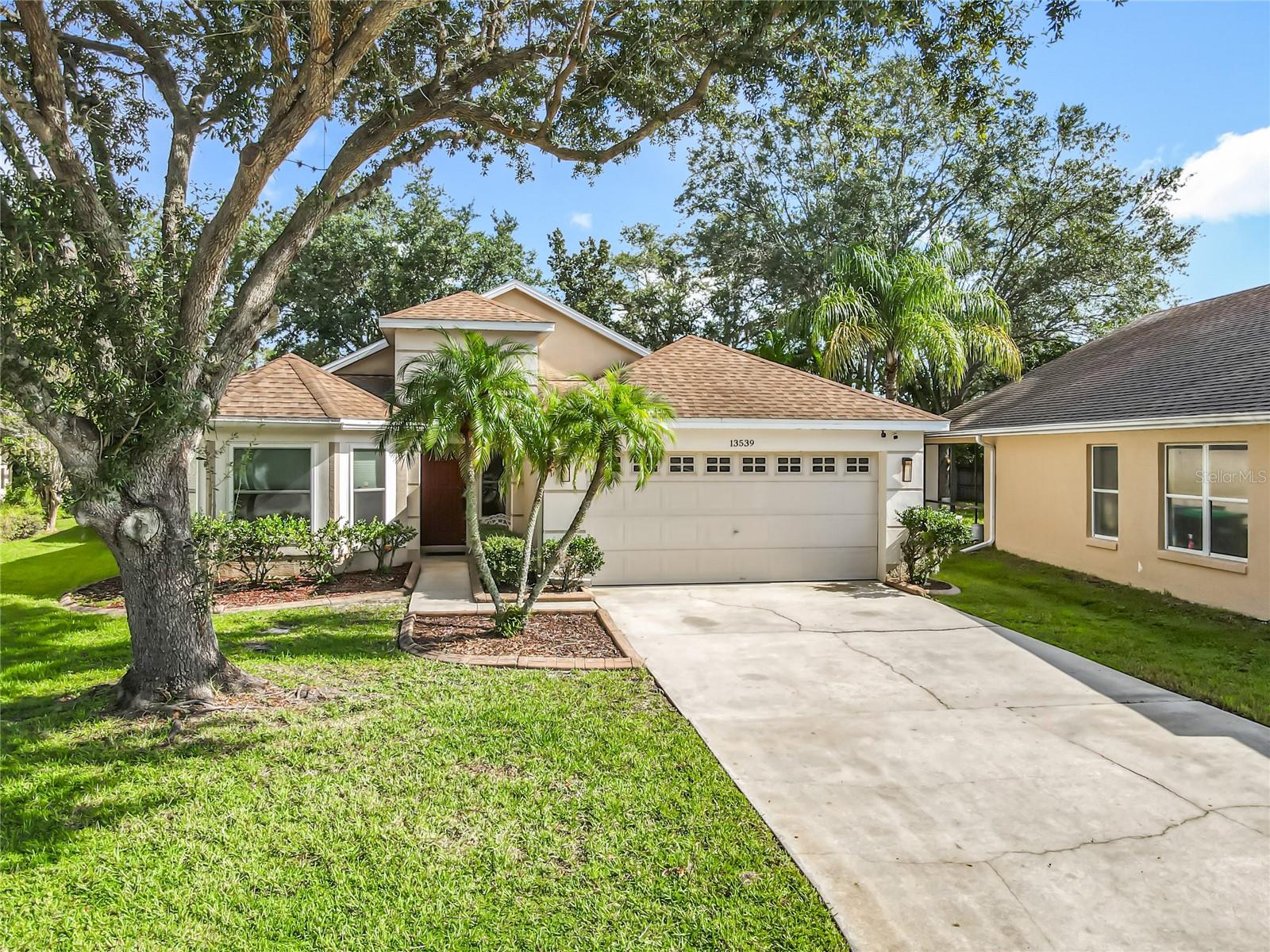 Welcome to this beautifully maintained 3-bedroom, 2-bath home located in the desirable Waterford Lakes community. This move-in-ready property features a spacious split floor plan with updated kitchen cabinets, granite countertops, and stainless steel appliances. The open-concept layout offers a seamless flow between living, dining, and family areas. Recently installed new faucets throughout the home and upgraded the kitchen. Enjoy the fully fenced backyard with a covered patio, ideal for outdoor relaxation. Additional highlights include high ceilings, inside laundry, a two-car garage, and no carpet throughout.
Located near top-rated schools, shopping, dining, and major highways, this home combines comfort, updates, and convenience in one of East Orlando’s most sought-after neighborhoods.
