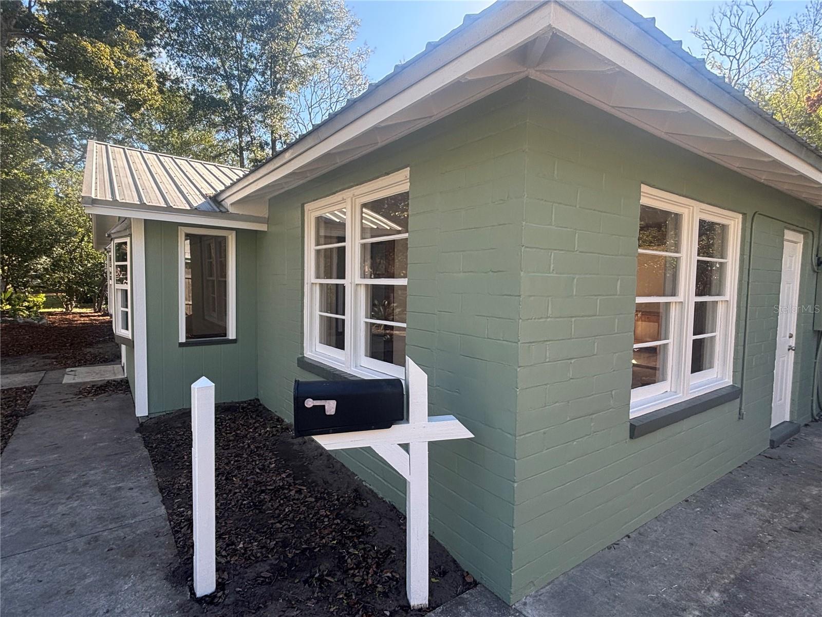 OAKVIEW - Residential