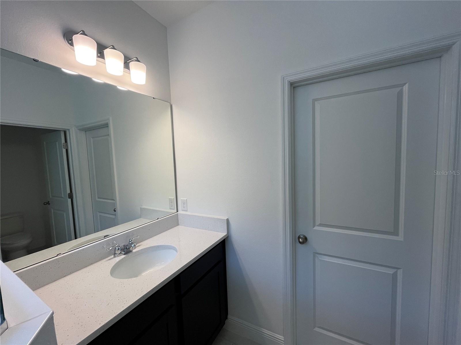 RIVINGTON PH 1D - Residential Lease