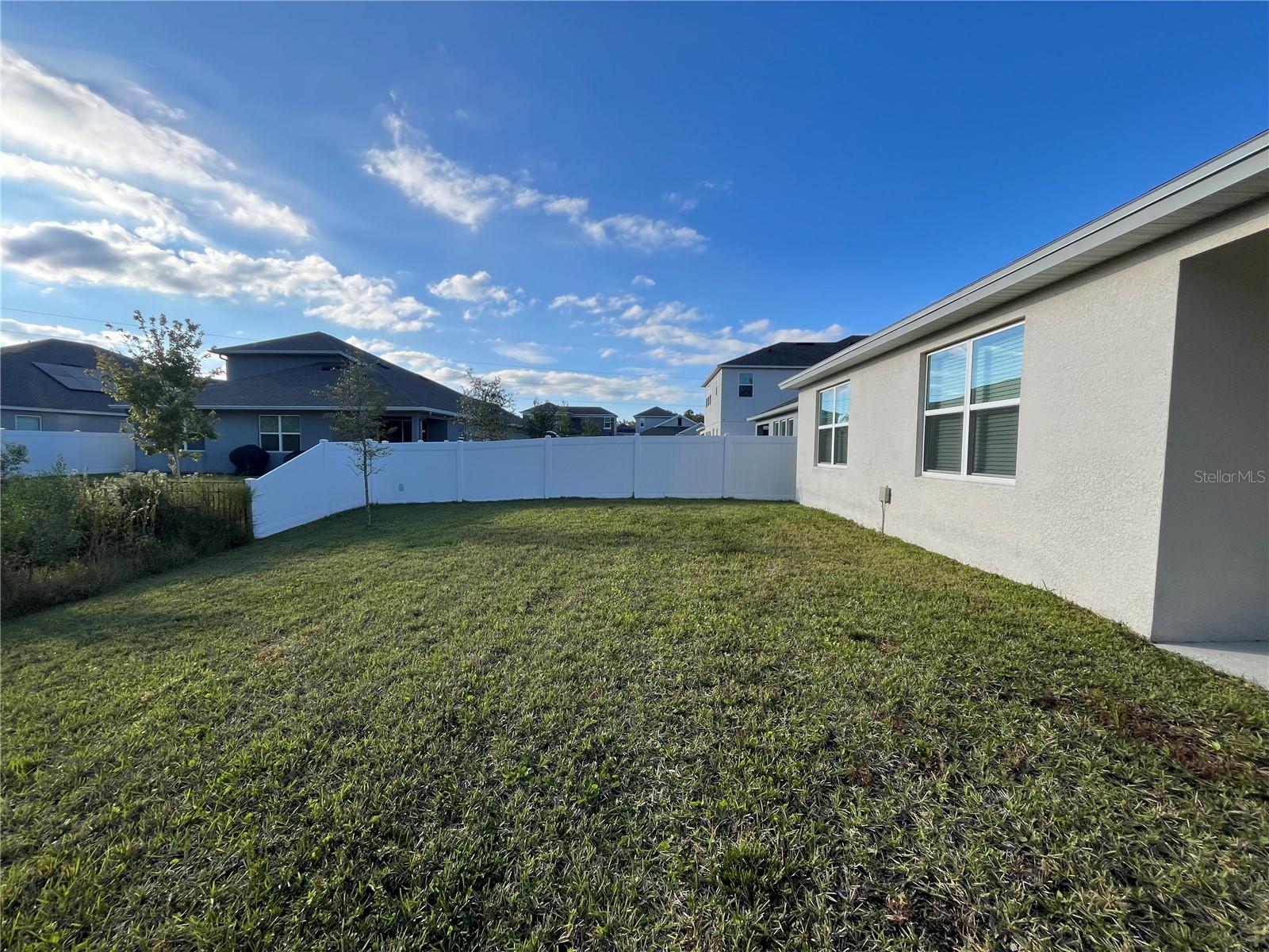 RIVINGTON PH 1D - Residential Lease