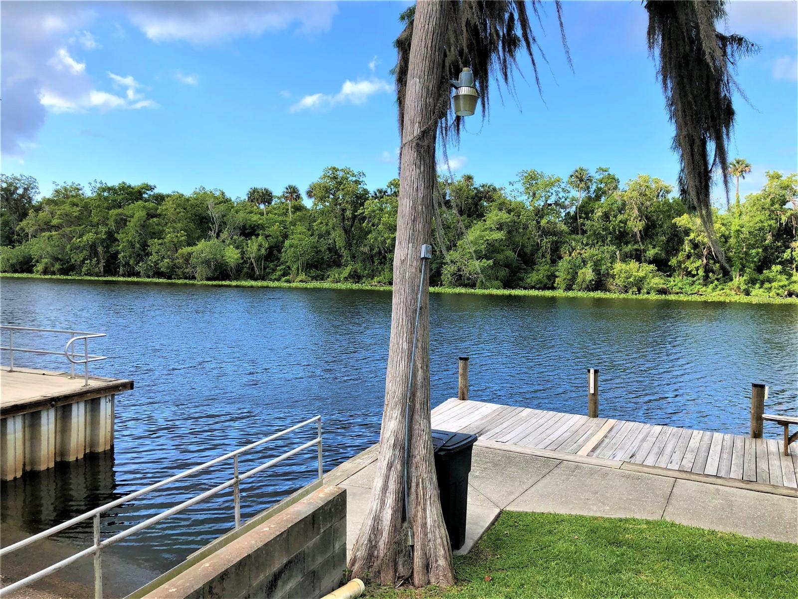 QUAIL HOLLOW ON THE RIVER - Residential
