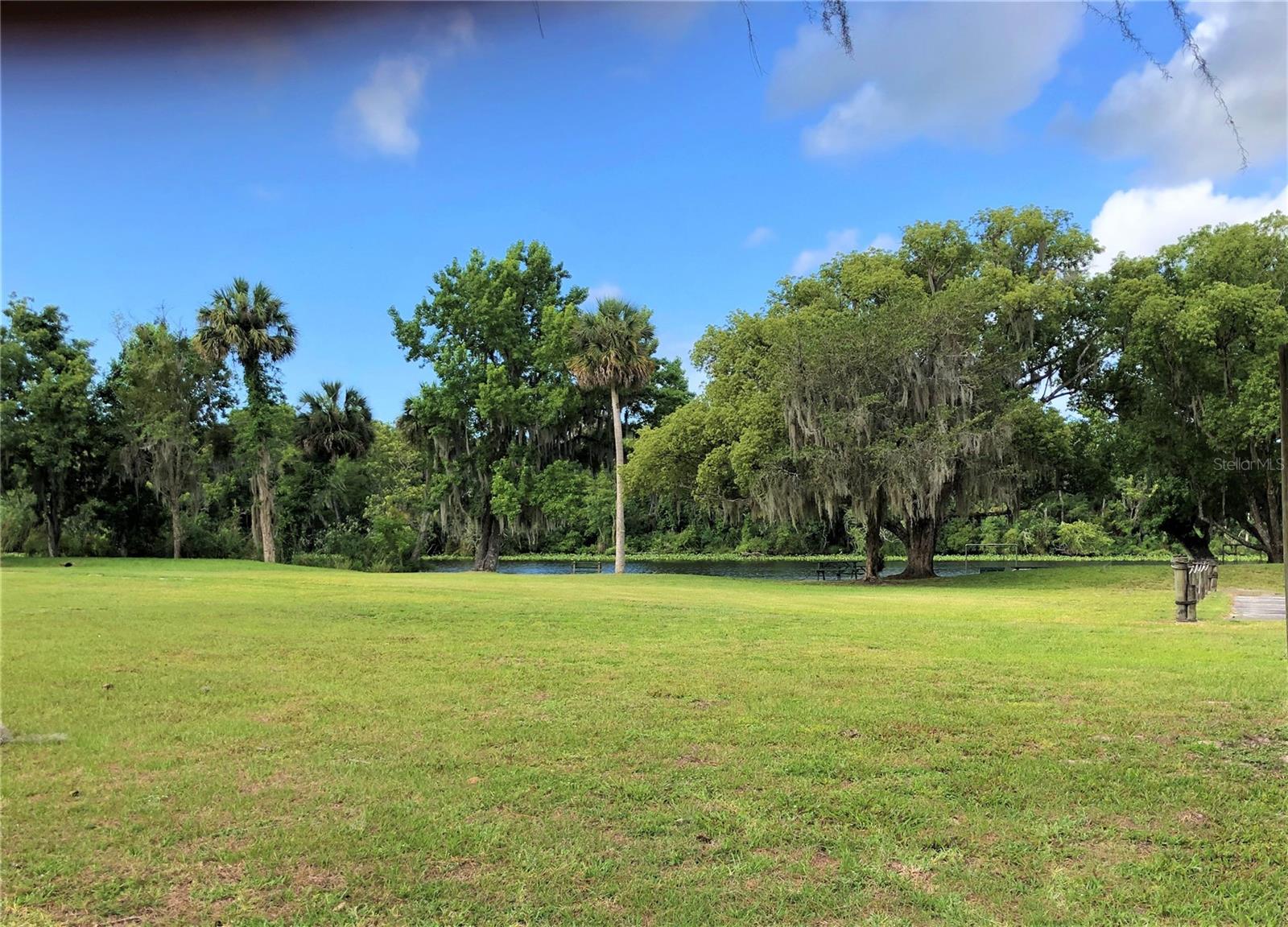 QUAIL HOLLOW ON THE RIVER - Residential
