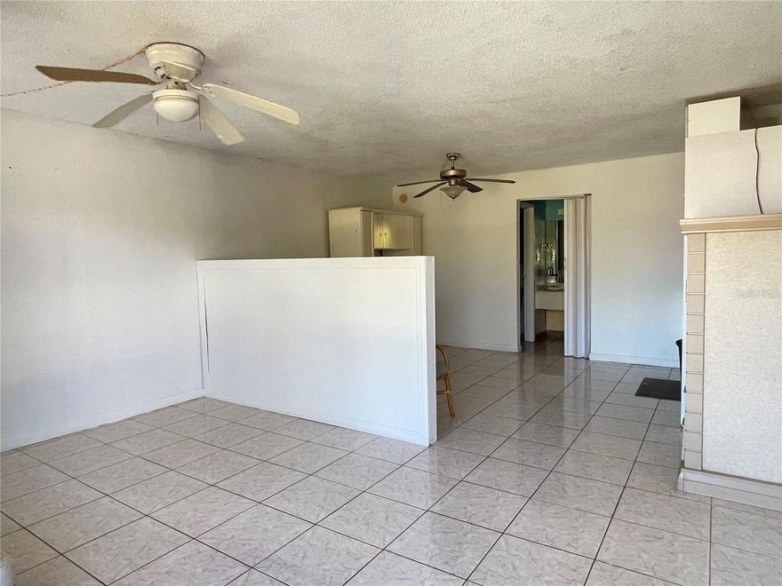 Fantastic Investment Opportunity! Enjoy personal use while earning revenue through flexible short-term rental options. Steps from top attractions, dining, and entertainment. Located within walking distance to Posner Commons shopping center, you'll find
everything from shops and restaurants to a movie theater, with easy access to I-4.  High occupancy rates and strong rental demand make this a smart, turnkey investment in a growing market. Don’t miss your chance to own a piece of paradise that pays for itself!