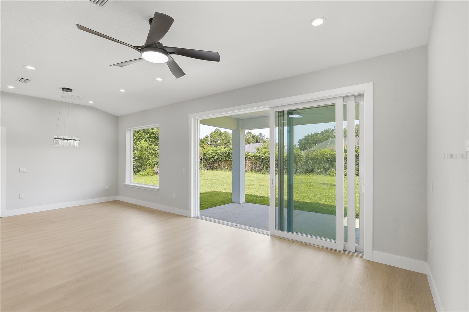 PALM HARBOR - Residential