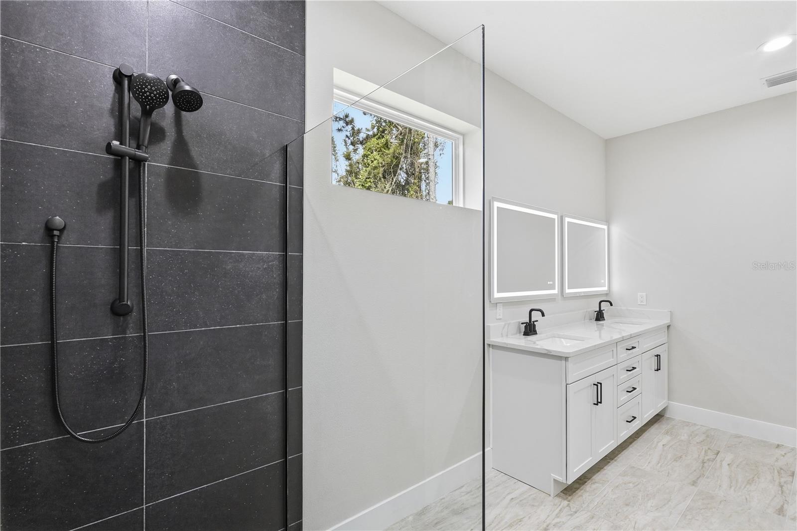 PALM HARBOR - Residential