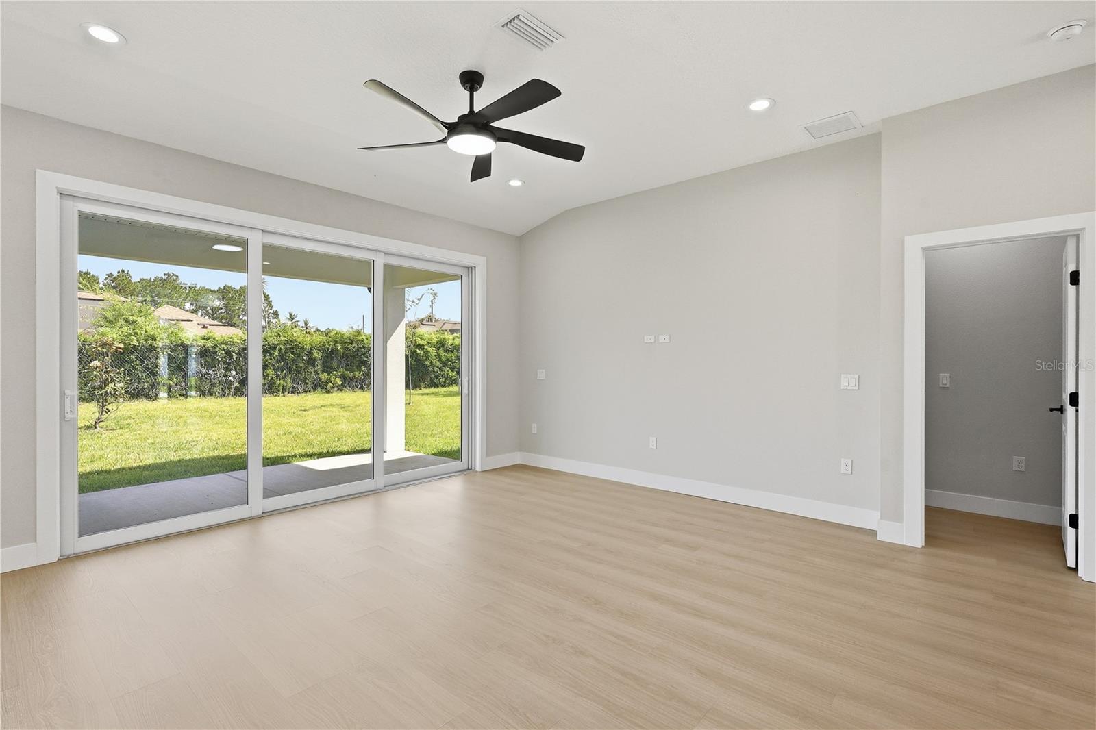 PALM HARBOR - Residential