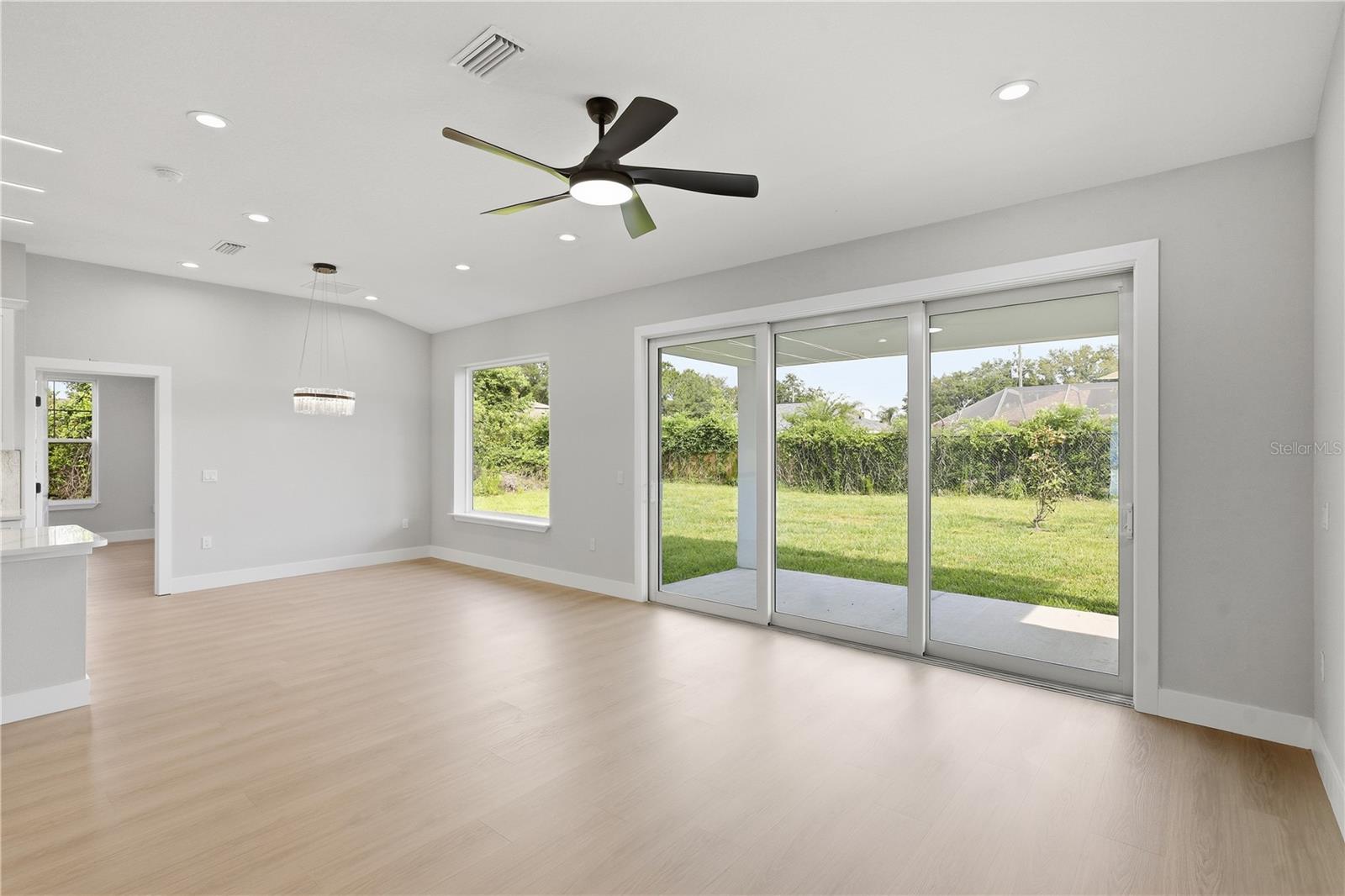 PALM HARBOR - Residential