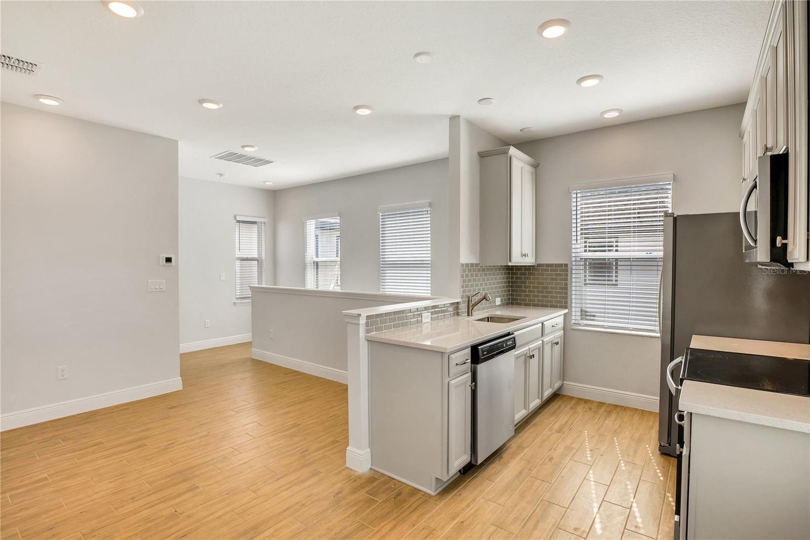 SUNBRIDGE - Residential Lease