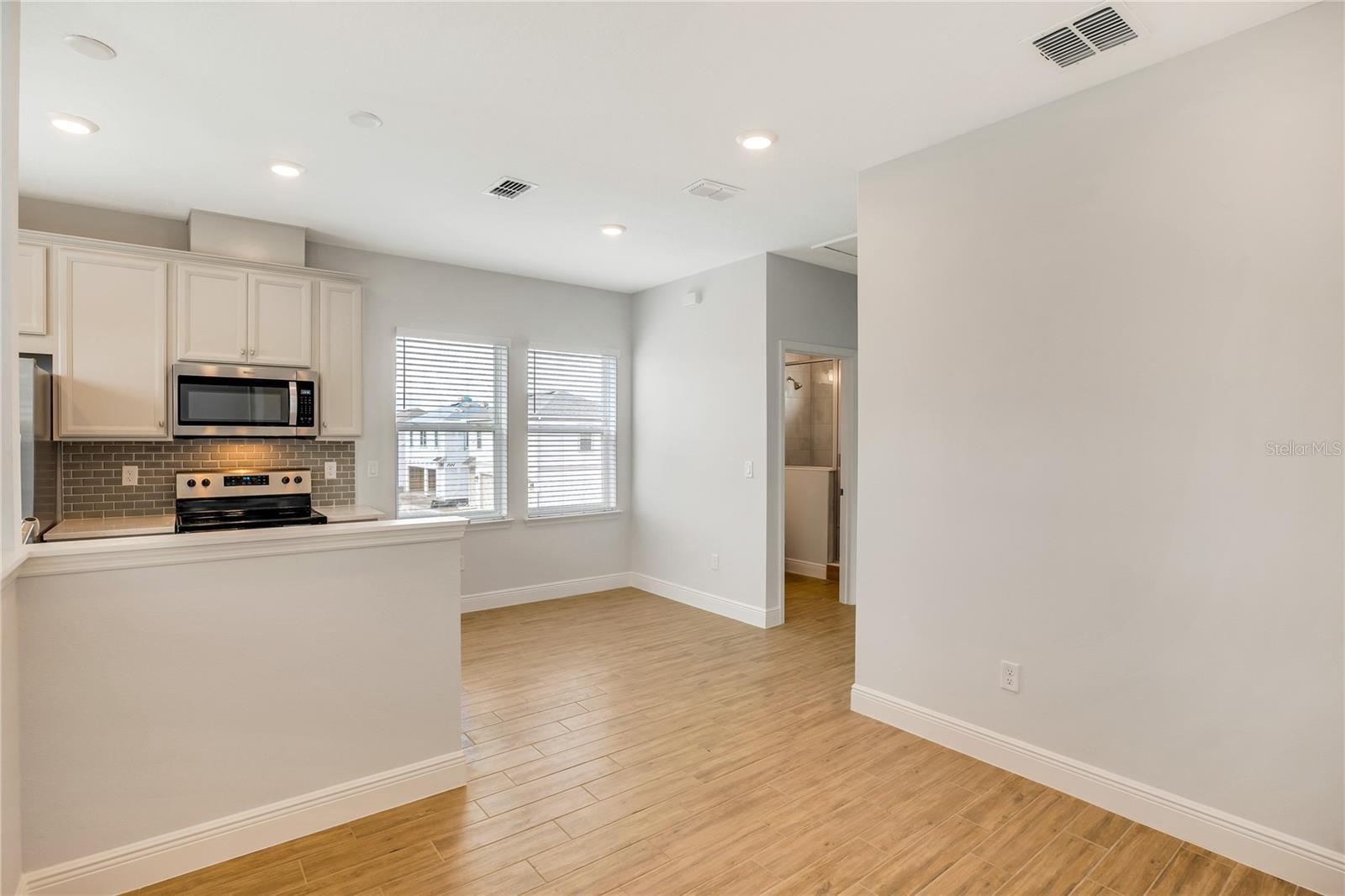 SUNBRIDGE - Residential Lease