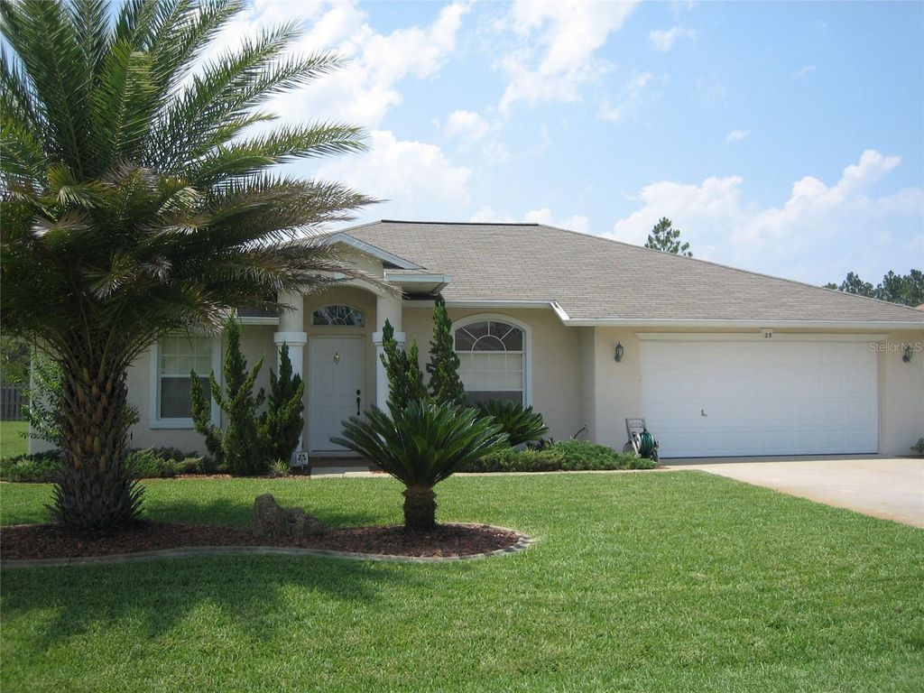Photo of 25 Prescott Lane, Palm Coast, FL 32164 (MLS # FC314388)
