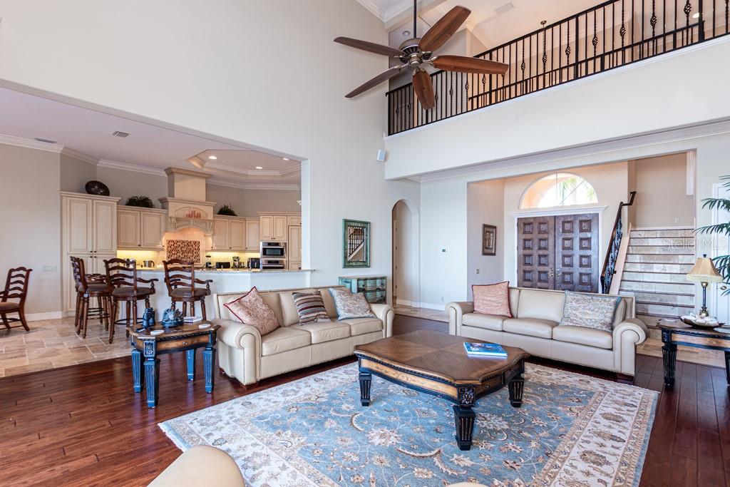 TIERRA VERDE - Residential