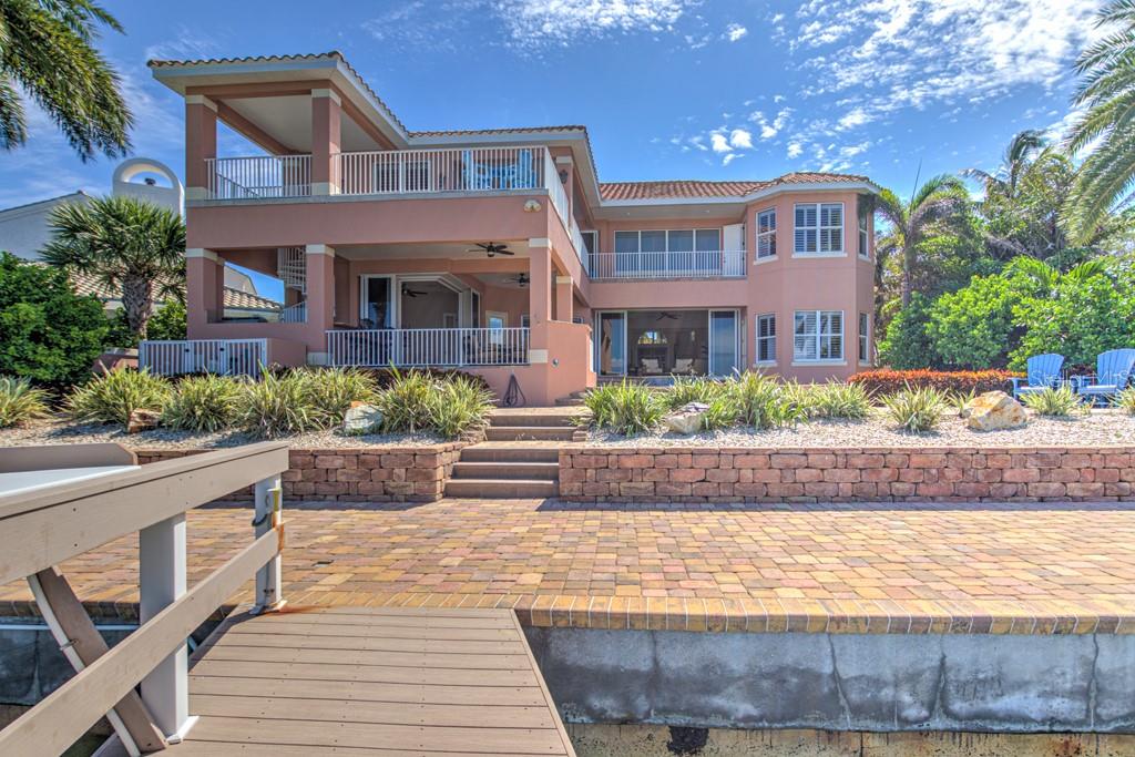 TIERRA VERDE - Residential