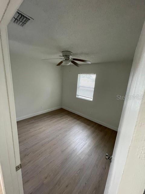 BRIARWOOD - Residential Lease