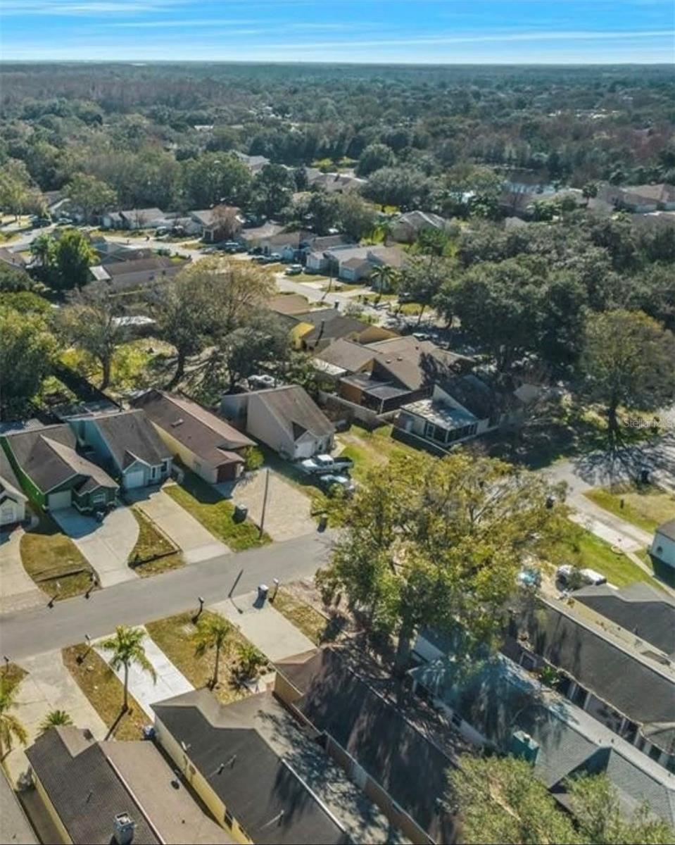 LAKE PADGETT ESTATES EAST - Residential