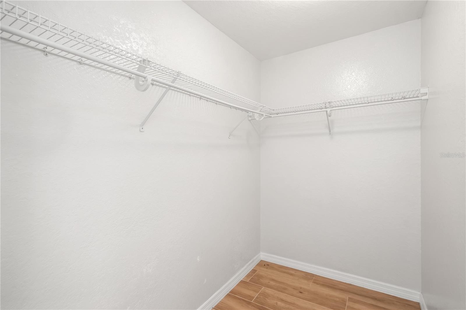 SUMMIT DOWNS - Residential