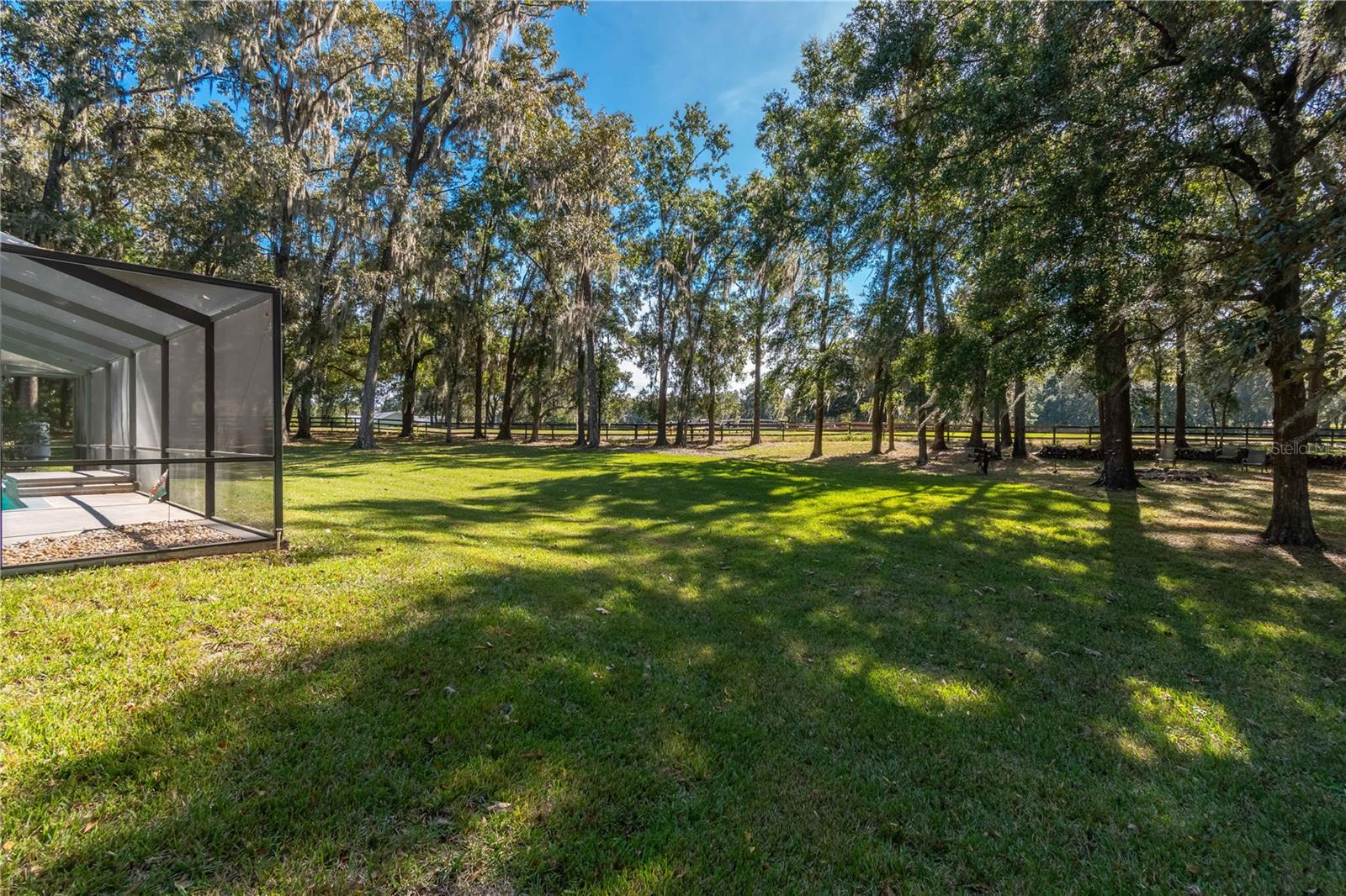 SUMMIT DOWNS - Residential