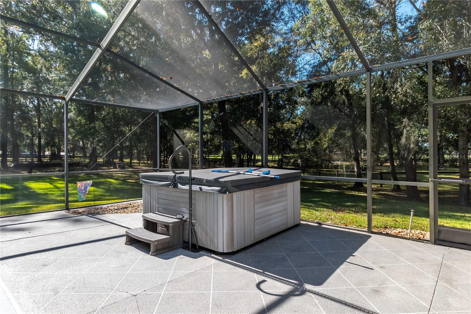 SUMMIT DOWNS - Residential