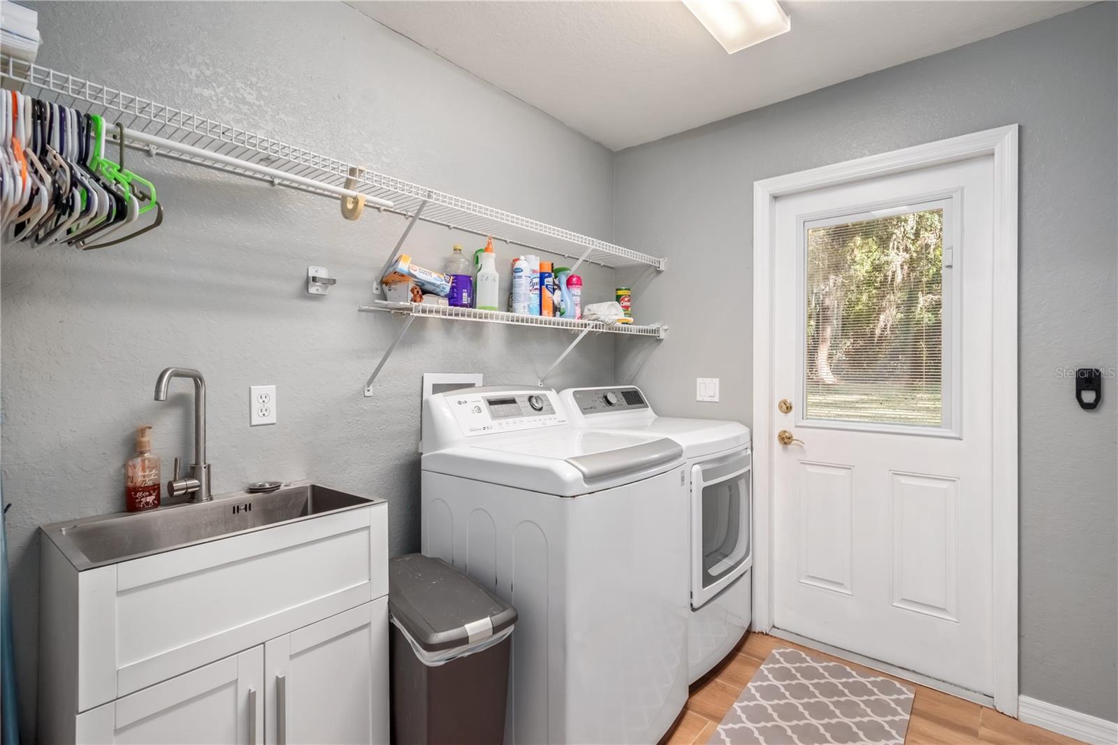 SUMMIT DOWNS - Residential