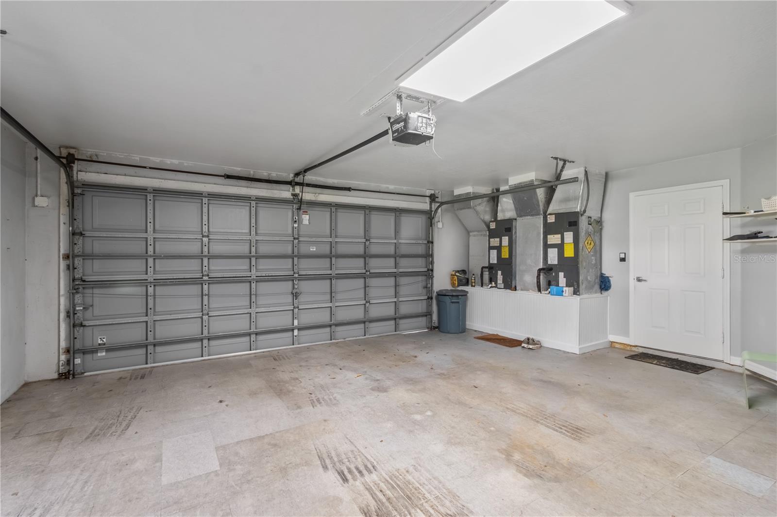 SUMMIT DOWNS - Residential