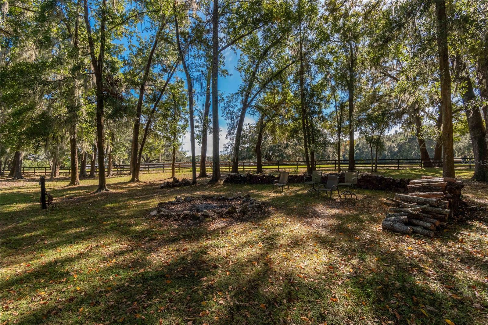 SUMMIT DOWNS - Residential