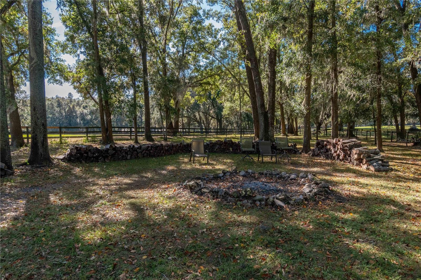 SUMMIT DOWNS - Residential