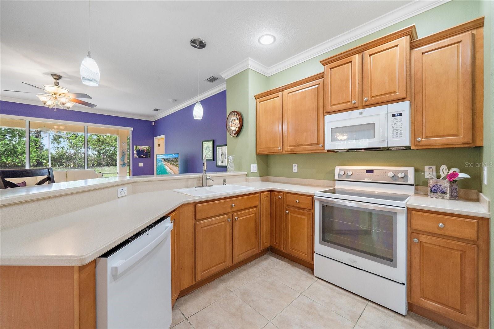 LEXINGTON PH IV - Residential