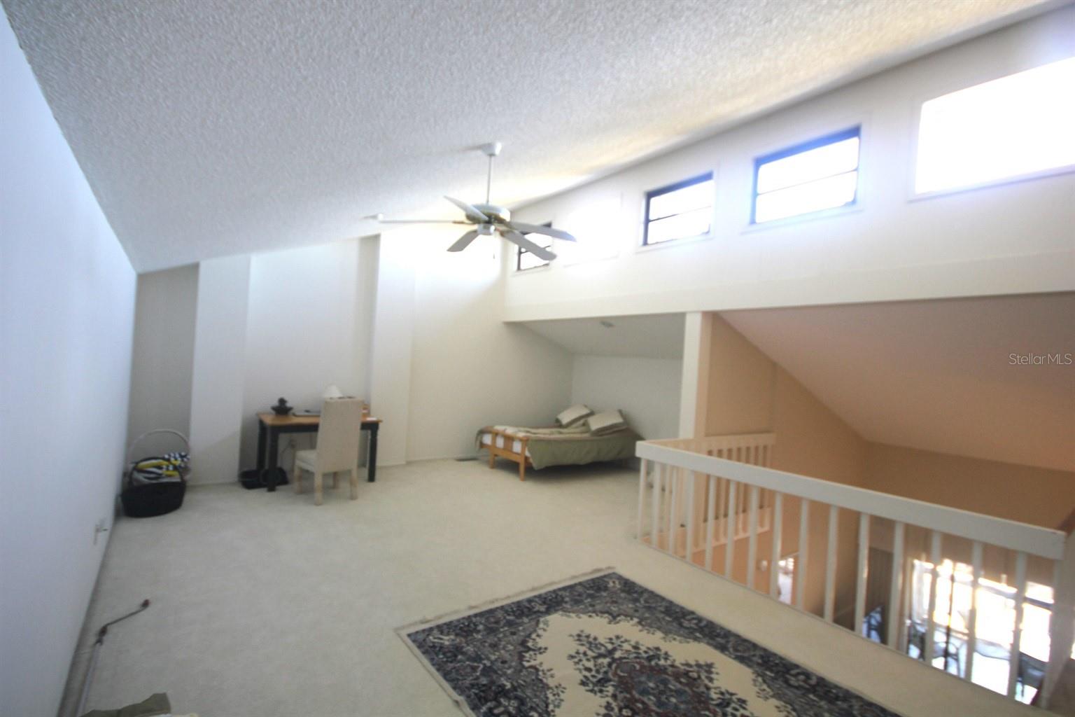 HARBOUR TOWNE - Residential Lease