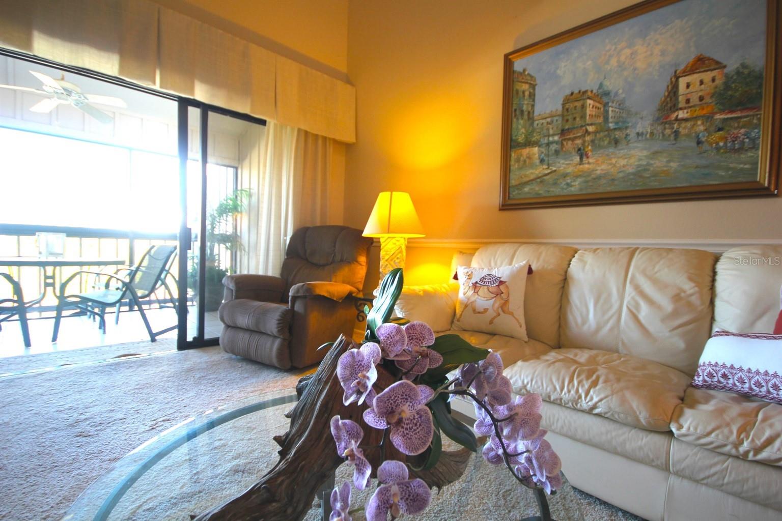 HARBOUR TOWNE - Residential Lease