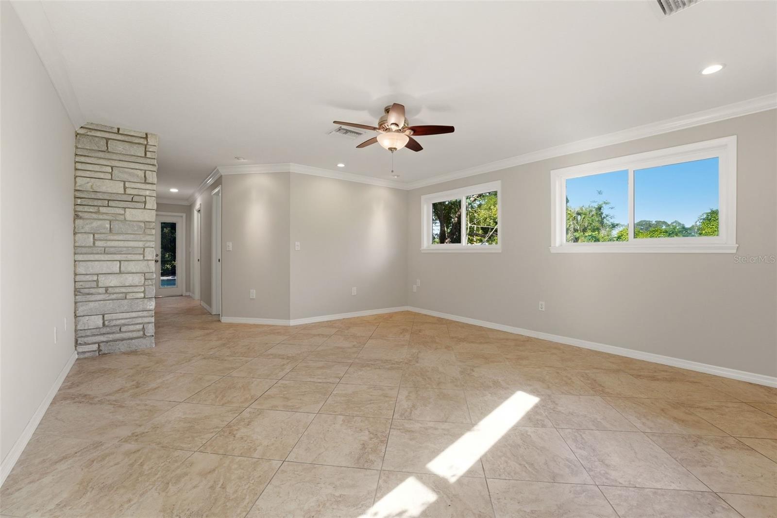 BLUE DOLPHIN ESTATES - Residential