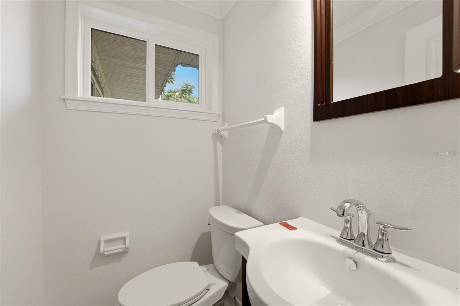BLUE DOLPHIN ESTATES - Residential