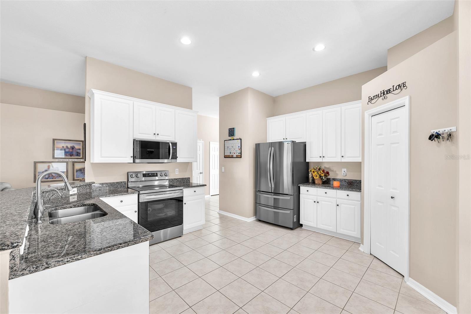 BLOOMINGDALE SEC DD PH - Residential